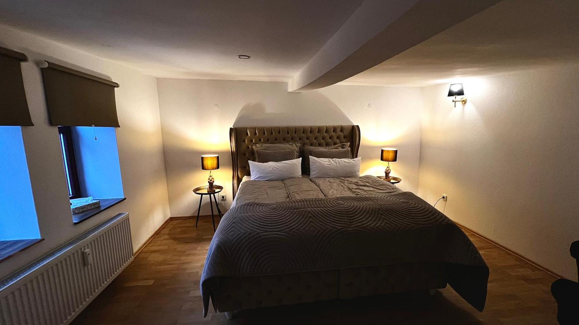 Apartment Downtown No 3 *